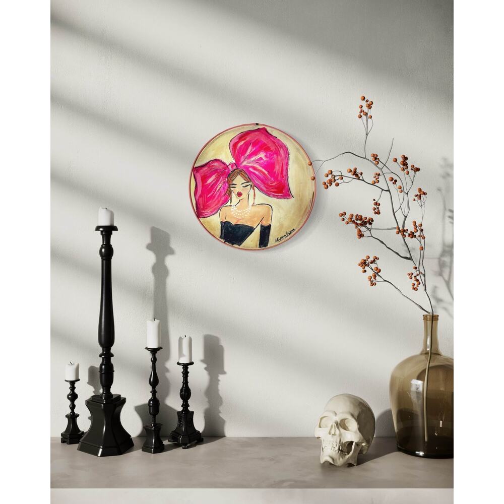 Hand-Painted Circular Canvas Art - Bold Fashion Illustration with Pink Bow